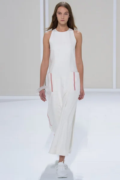 Look 47